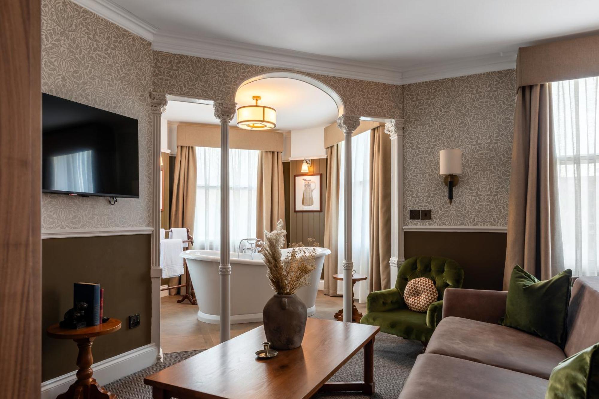 The Drayton Court Hotel Лондон Экстерьер фото