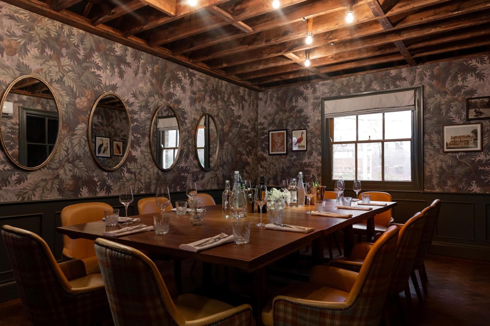 The Drayton Court Hotel Лондон Экстерьер фото